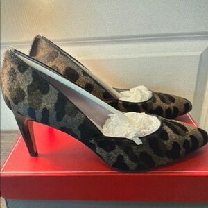 Johnston & Murphy Leopard Print Heels